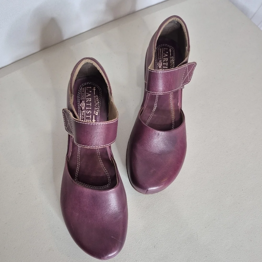 L'Artiste Spring Step GLOSS Wedge Heel Mary Janes - Size 7.5